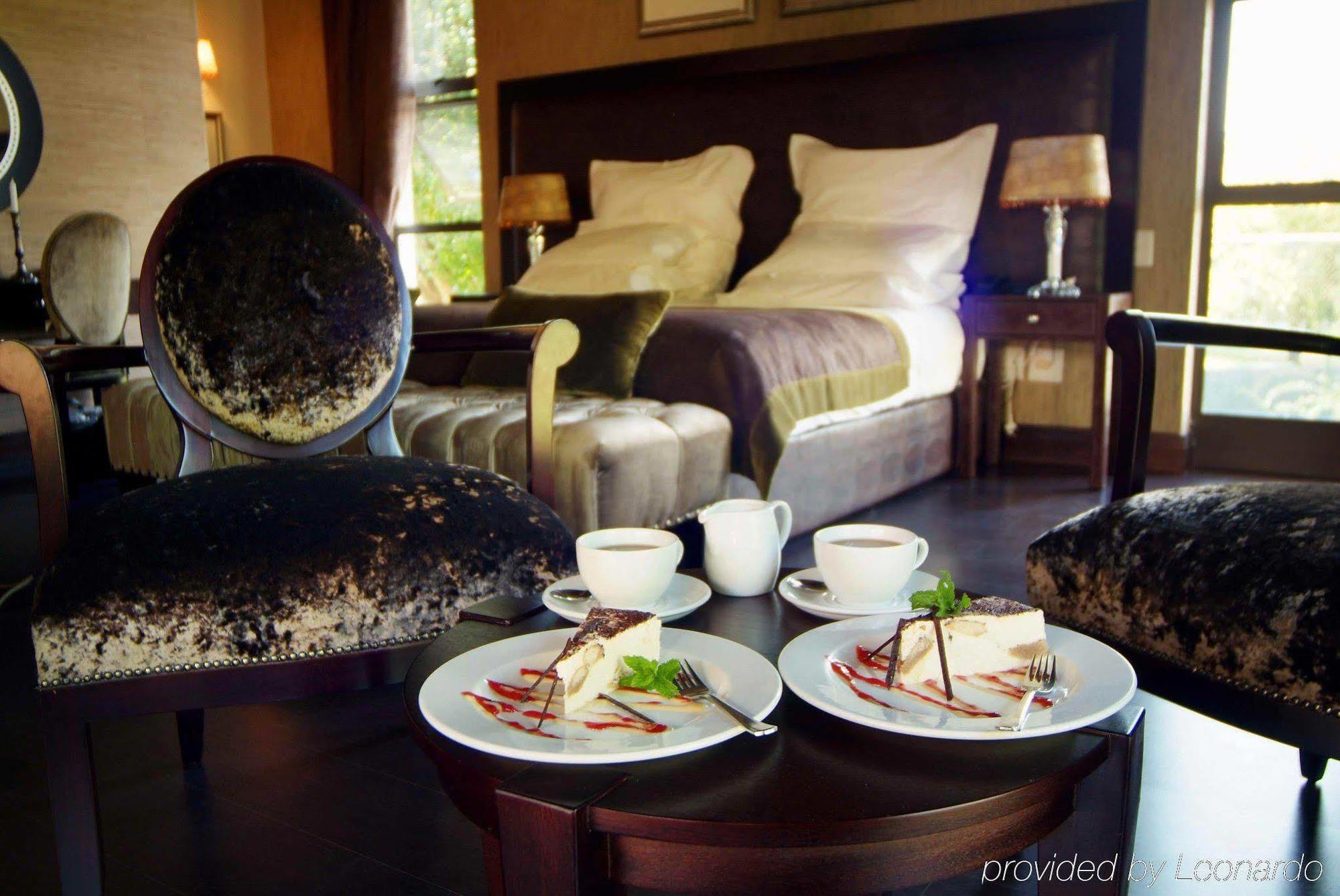 Valley Lodge & Spa Magaliesburg Buitenkant foto