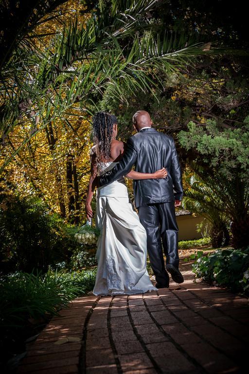 Valley Lodge & Spa Magaliesburg Buitenkant foto